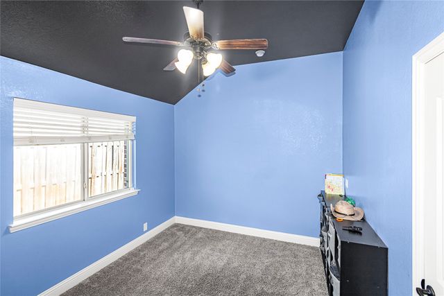 803 Lakeview Drive, Alvarado, TX 76009