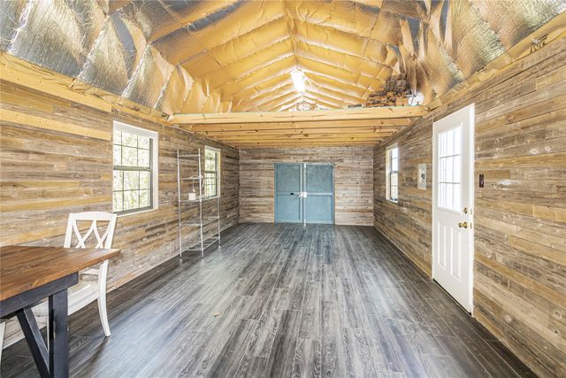 803 Lakeview Drive, Alvarado, TX 76009