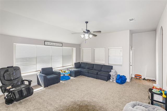 803 Lakeview Drive, Alvarado, TX 76009