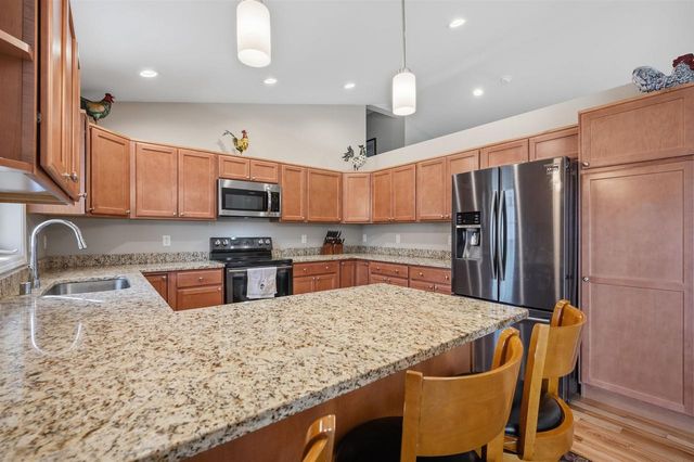 901 Blue Mounds Street, Mount Horeb, WI 53572