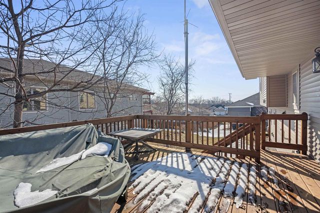 901 Blue Mounds Street, Mount Horeb, WI 53572