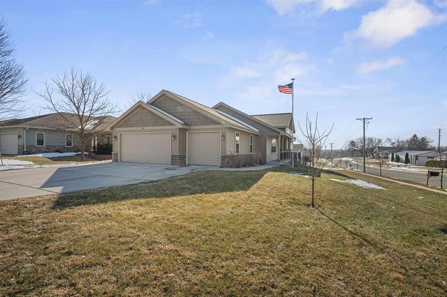 901 Blue Mounds Street, Mount Horeb, WI 53572