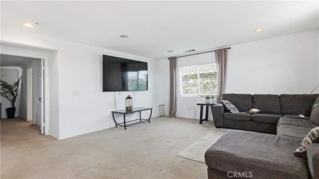 11938 Tiffany, Victorville, CA 92392