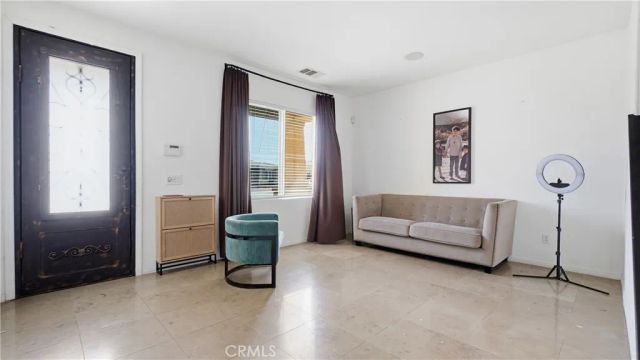 11938 Tiffany, Victorville, CA 92392