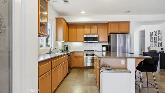 11938 Tiffany, Victorville, CA 92392