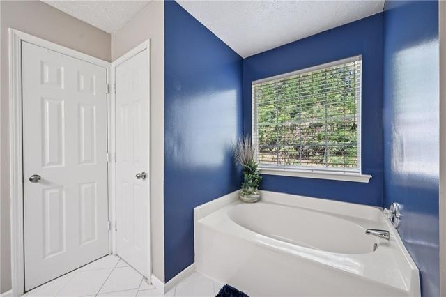 294 Paces Lakes Ridge, Dallas, GA 30157