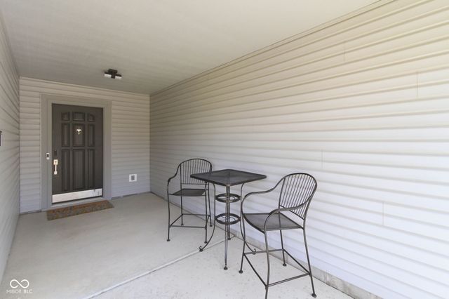 514 E Pine Ridge Drive, Westfield, IN 46074