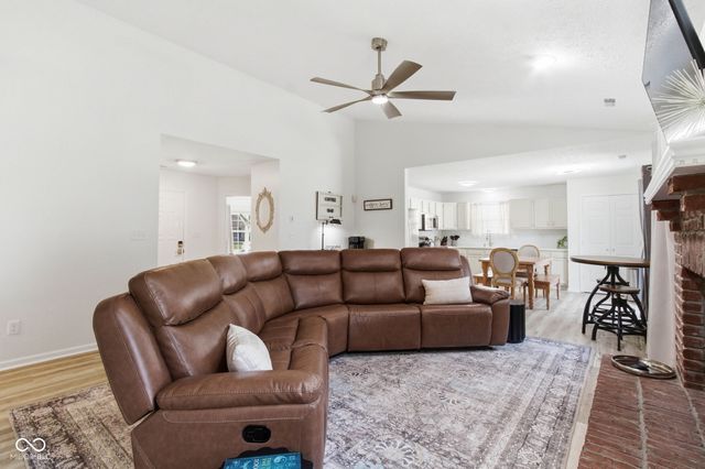 514 E Pine Ridge Drive, Westfield, IN 46074