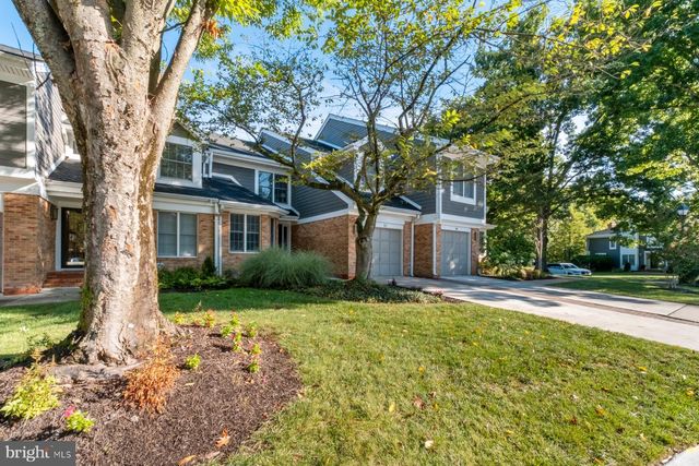 12 RIVER OAKS CIR, Baltimore, MD 21208
