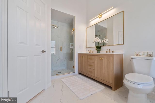 12 RIVER OAKS CIR, Baltimore, MD 21208