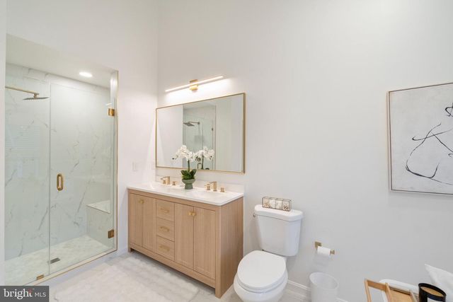 12 RIVER OAKS CIR, Baltimore, MD 21208