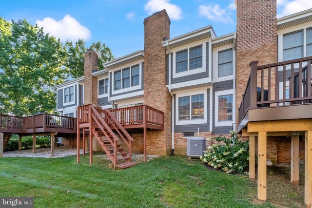 12 RIVER OAKS CIR, Baltimore, MD 21208