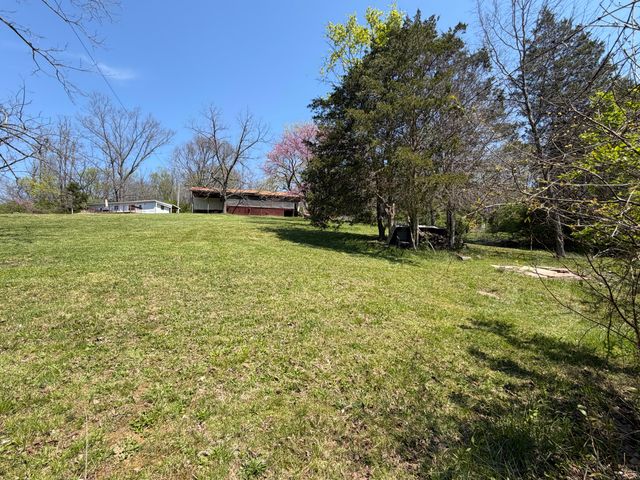 635 Corinth Shore Drive, Corinth, KY 41010
