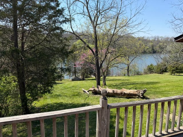 635 Corinth Shore Drive, Corinth, KY 41010
