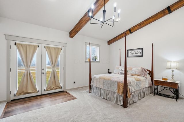 2270 Ginder Road NW, Lancaster, OH 43130