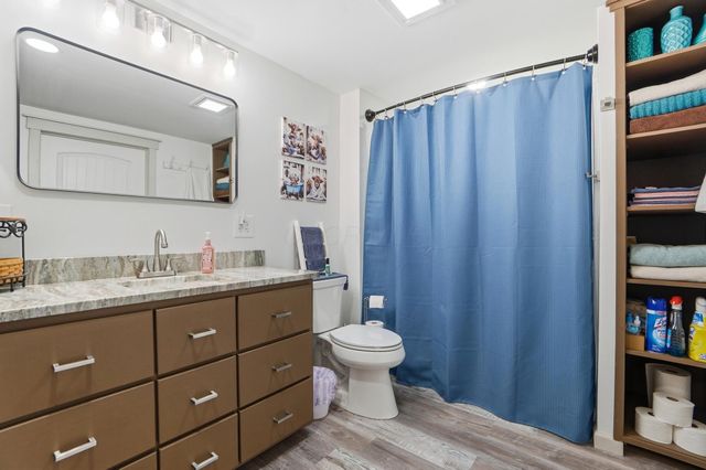 2270 Ginder Road NW, Lancaster, OH 43130