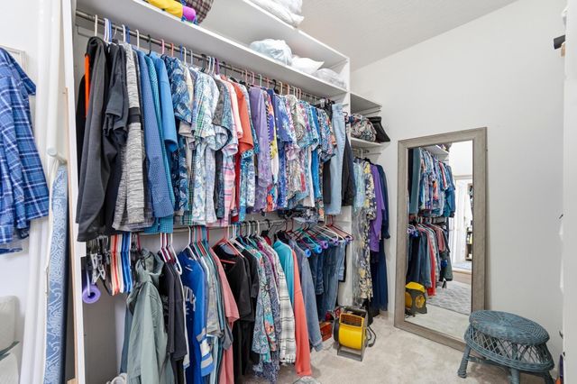 2270 Ginder Road NW, Lancaster, OH 43130