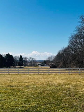 2270 Ginder Road NW, Lancaster, OH 43130