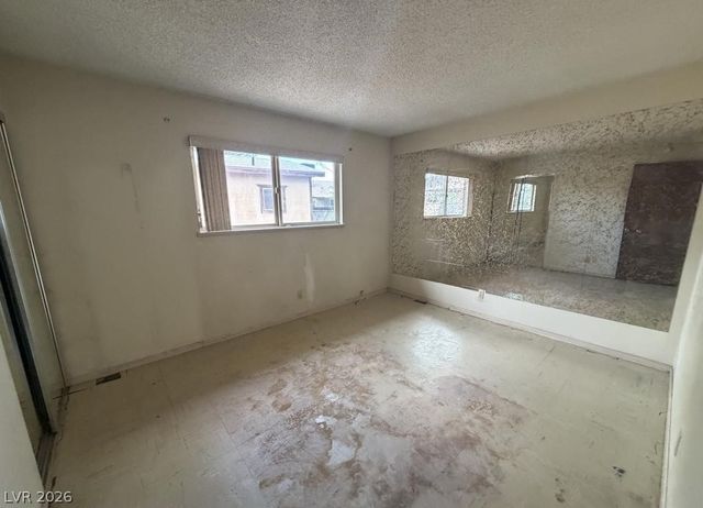 324 Duke Avenue, North Las Vegas, NV 89030