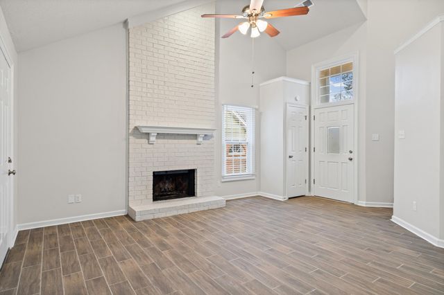 1483 WOOD TRAIL CIR, Memphis, TN 38016