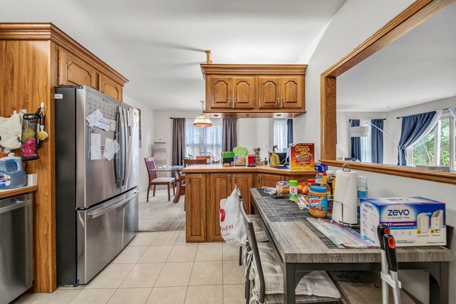 251 Tamarack Drive, Bloomingdale, IL 60108