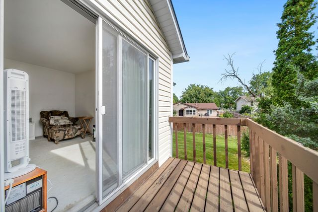 251 Tamarack Drive, Bloomingdale, IL 60108