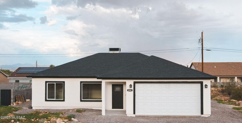 8583 S Thunderbird Drive, Safford, AZ 85546