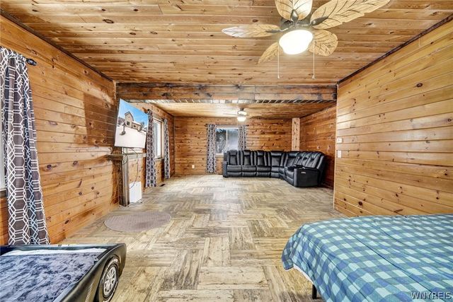 10043 Dutch Hill Road, Ashford, NY 14171