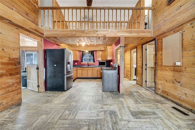 10043 Dutch Hill Road, Ashford, NY 14171