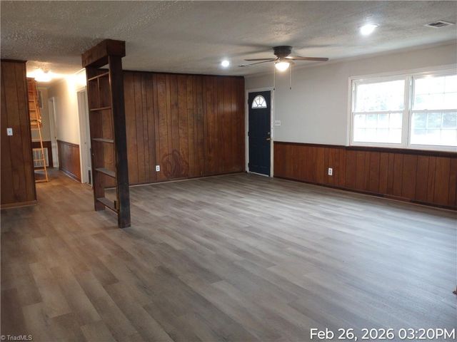 4077 Ramseur Julian Road, Liberty, NC 27298