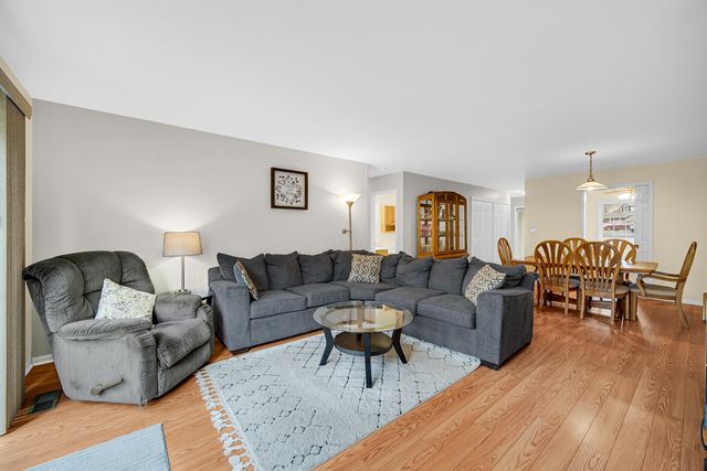 8654 Kelly Drive, St. John, IN 46373