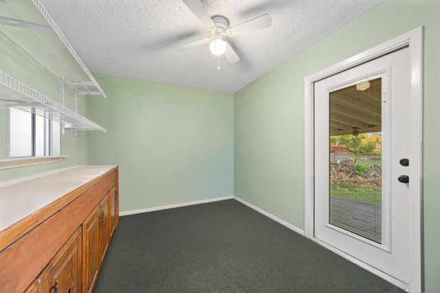 9409 Braeburn GLN, Austin, TX 78729
