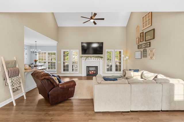 112 Settlers Trce, Tullahoma, TN 37388