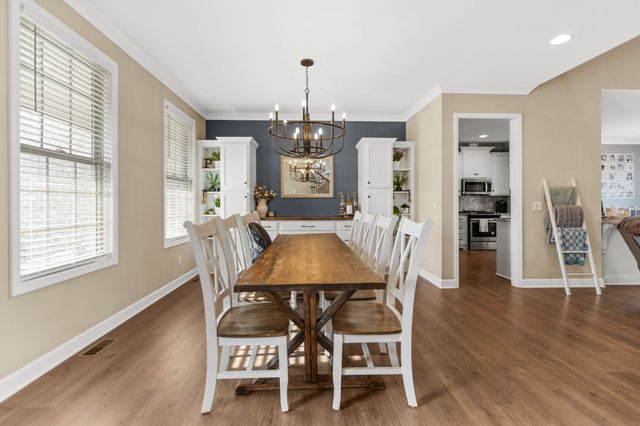 112 Settlers Trce, Tullahoma, TN 37388