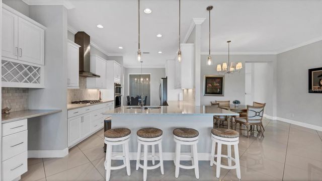 6204 TROPHY LANE, Bradenton, FL 34210