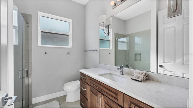 6204 TROPHY LANE, Bradenton, FL 34210