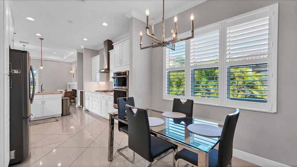 Image 22 of property listing at 6204 TROPHY LANE, Bradenton, FL 34210