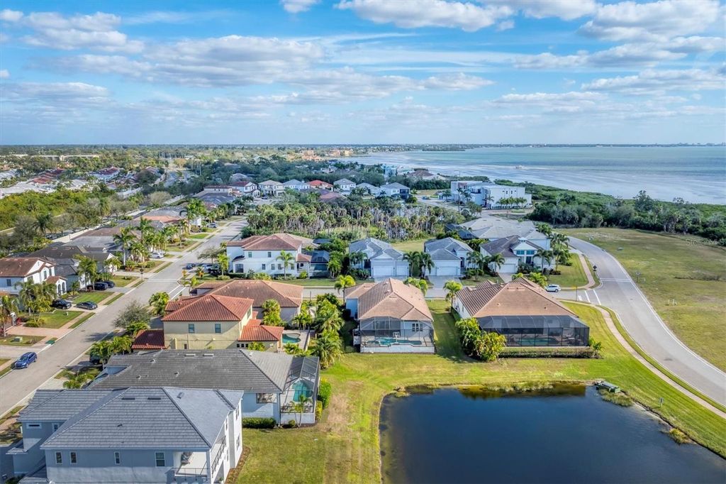 Image 44 of property listing at 6204 TROPHY LANE, Bradenton, FL 34210