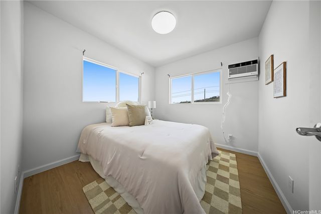 1633 10th Avenue Apt B, Honolulu, HI 96816