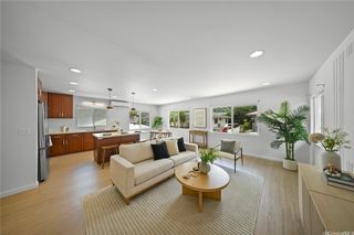 1633 10th Avenue Apt B, Honolulu, HI 96816