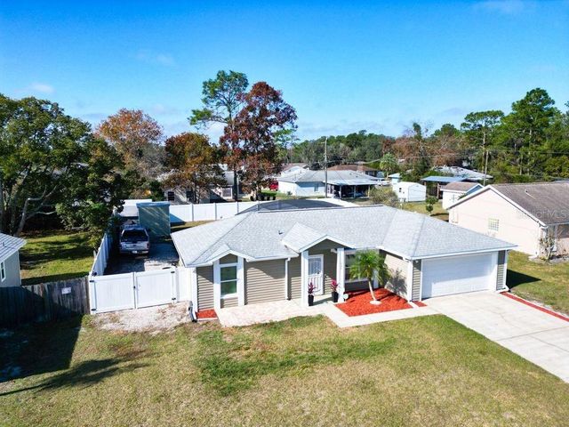 698 COLCHESTER AVENUE, Deltona, FL 32738