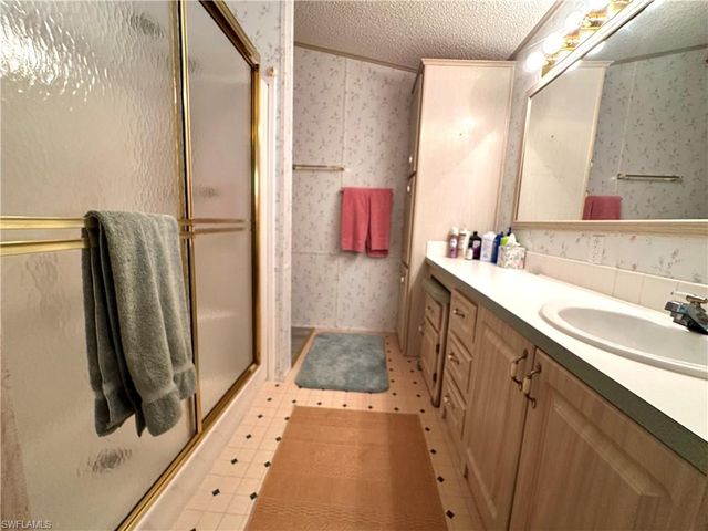 4520 Candlestick CT E, Estero, FL 33928