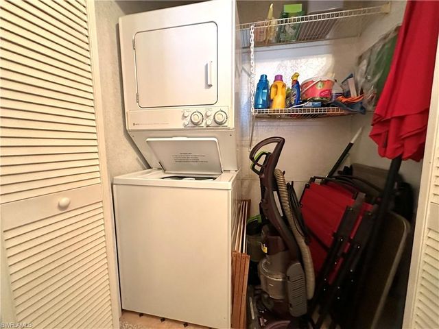 4520 Candlestick CT E, Estero, FL 33928