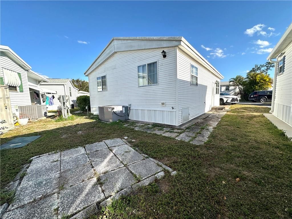 4520 Candlestick CT E, ESTERO, FL 33928 — photo 4