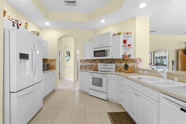 5231 97TH STREET E, Bradenton, FL 34211