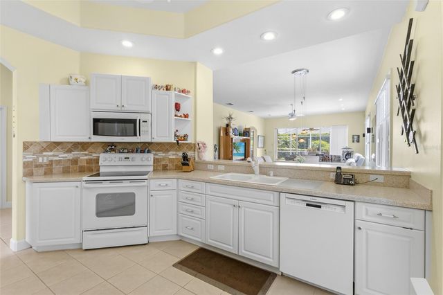 5231 97TH STREET E, Bradenton, FL 34211