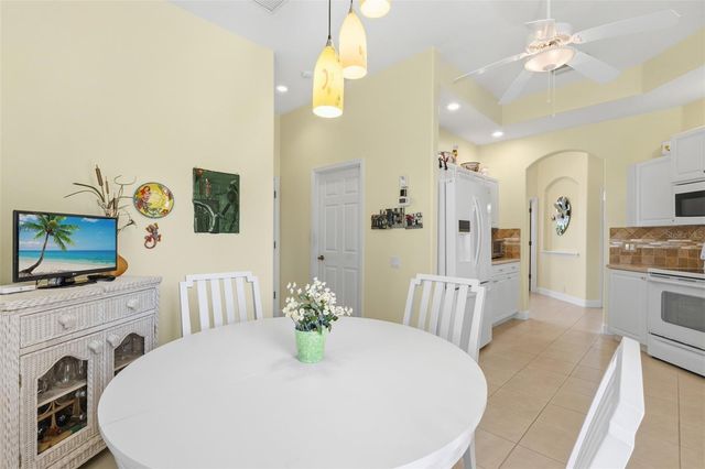 5231 97TH STREET E, Bradenton, FL 34211