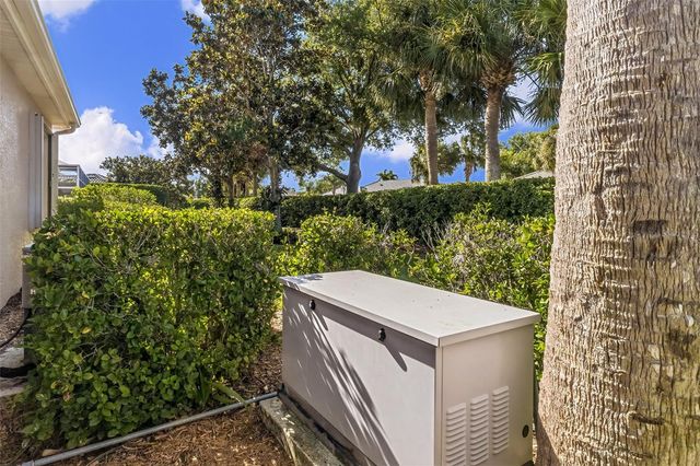 5231 97TH STREET E, Bradenton, FL 34211