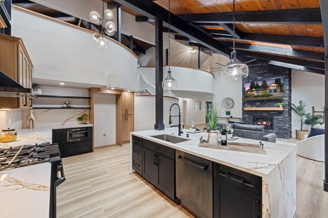 4343 Virgusell Cir, Carmichael, CA 95608