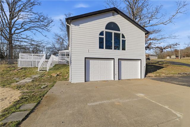 578 County Road 227, Eureka Springs, AR 72631